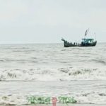 কুয়াকাটায় ভেসে উঠল অজ্ঞাত ব্যক্তির মরদেহ।